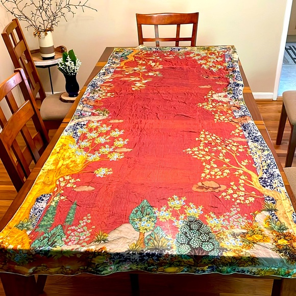 Elegant Red and Yellow Scarf